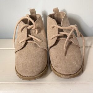 Old Navy Beige Kids Lace-Up Boots